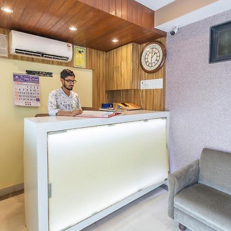 Oyo69377红宝石酒店 孟买 外观 照片