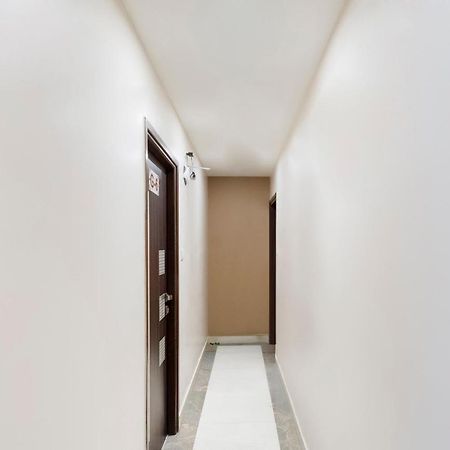 Oyo69377红宝石酒店 孟买 外观 照片